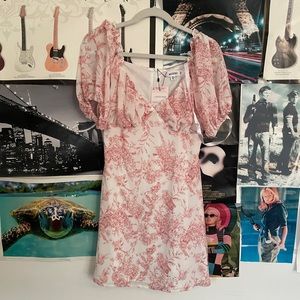 Missguided pink and white floral cottage core dress- new with tags size 6
